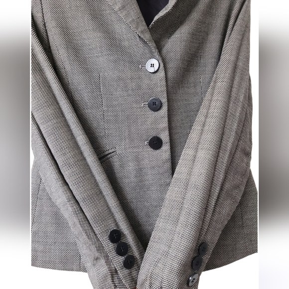 Jones New York Grey Stretch Blazer, Size 2P - Picture 3 of 3